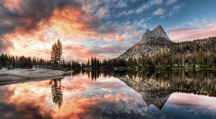 Yosemite Hiking Tours and Backpacking Trips